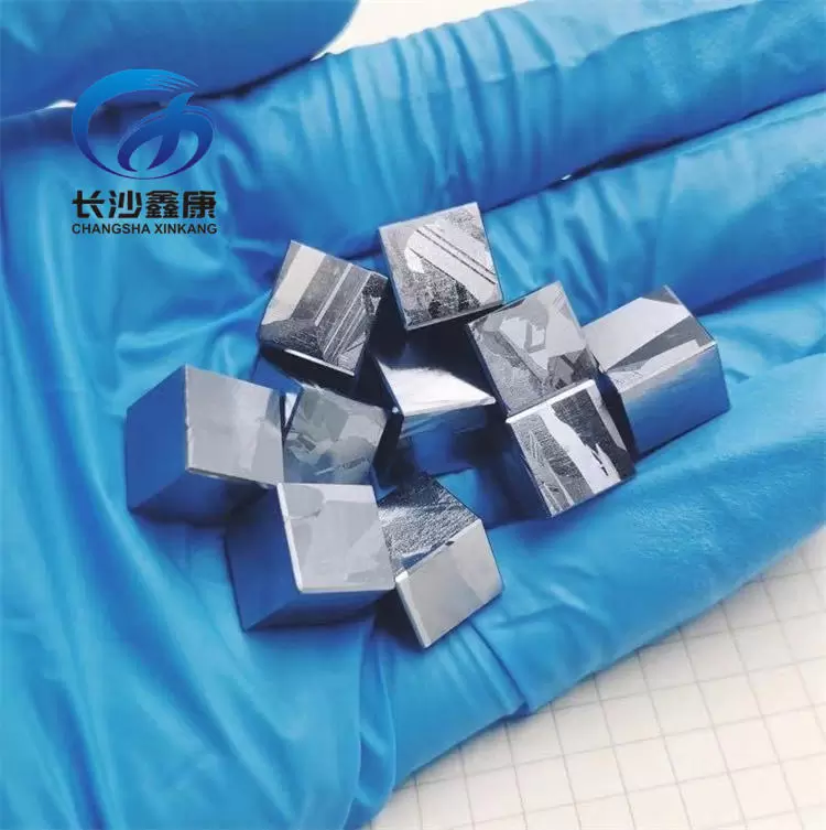 Silicon Cube
